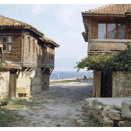Three-bedroom Holiday In *