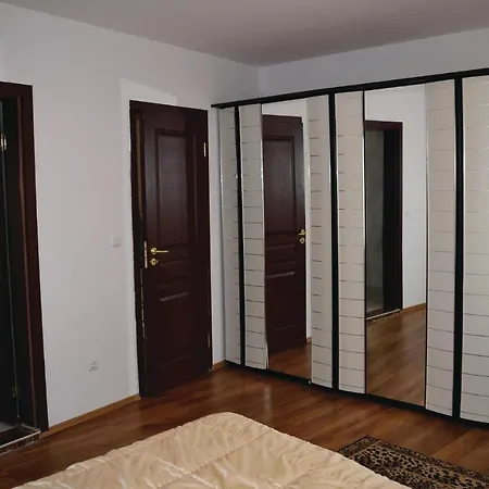 Three-bedroom Holiday In Сasa de vacaciones *